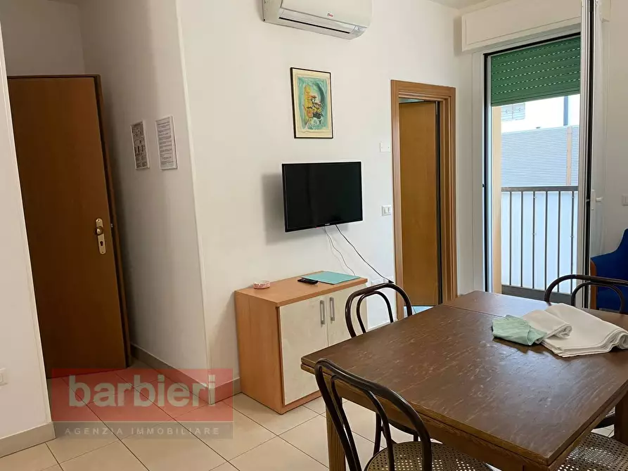Immagine 2 di Appartamento in affitto  in Viale Dei Mille 74 a Cervia
