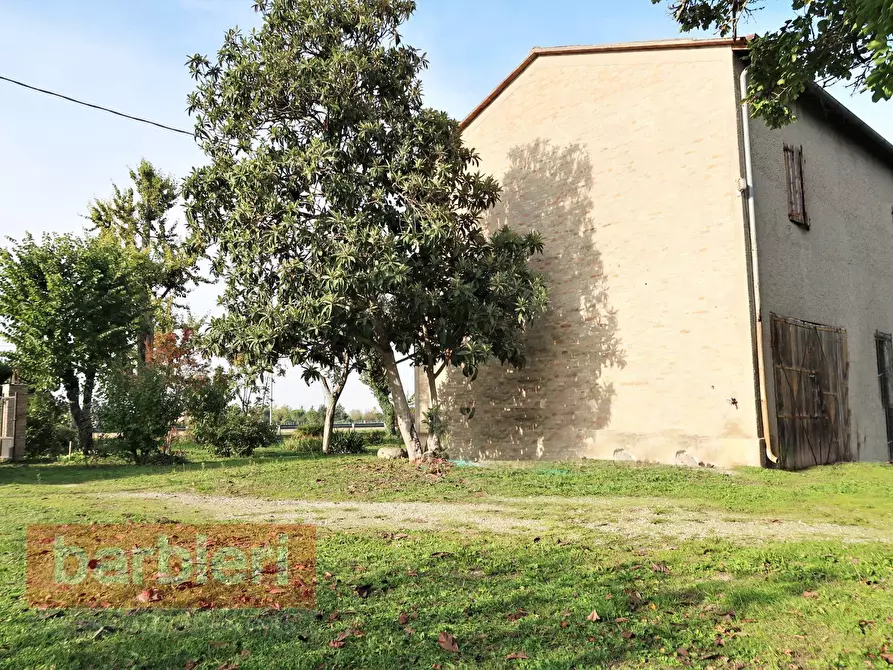 Immagine 5 di Rustico / casale in vendita  in via cella 586 a Ravenna