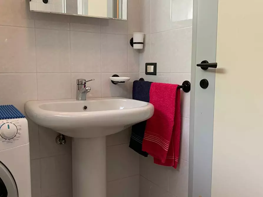Immagine 15 di Appartamento in affitto  in Viale dei Mille 38 a Cervia