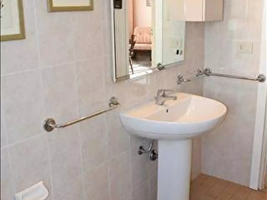 Immagine 32 di Appartamento in affitto  in Via Bellucci 8 a Cervia