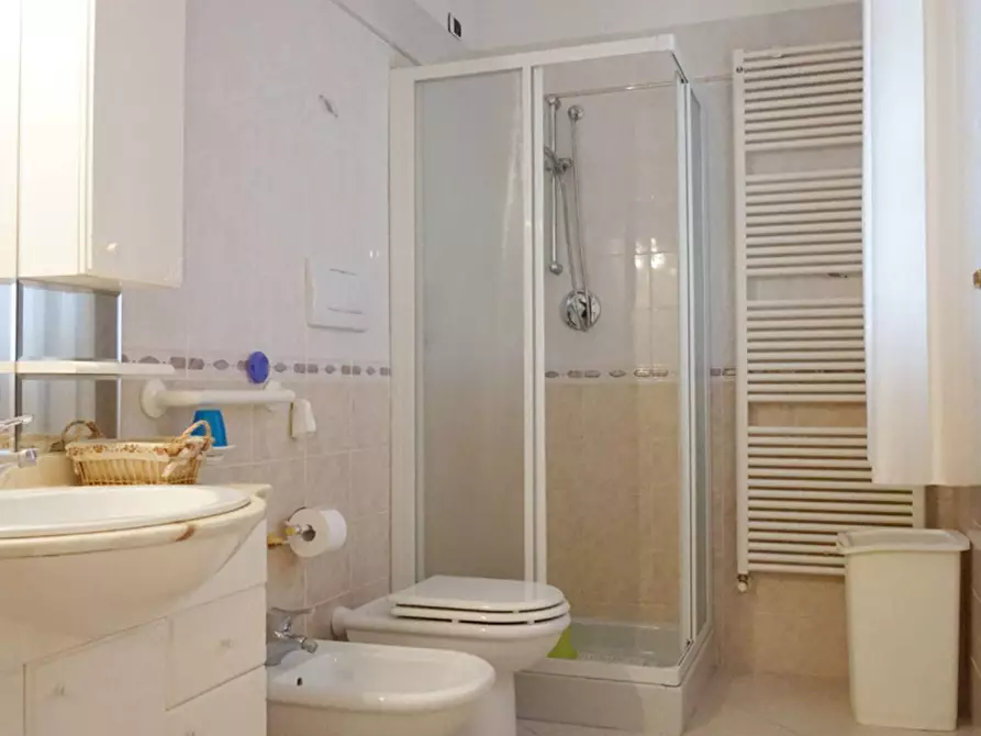 Immagine 25 di Appartamento in affitto  in Viale Roma 17 a Cervia