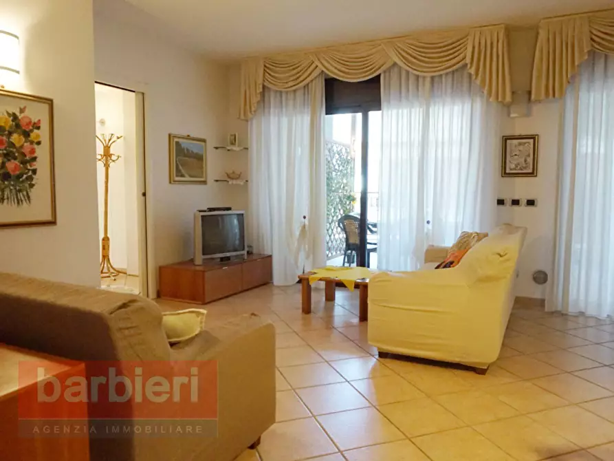 Immagine 16 di Appartamento in affitto  in Viale Roma 17 a Cervia