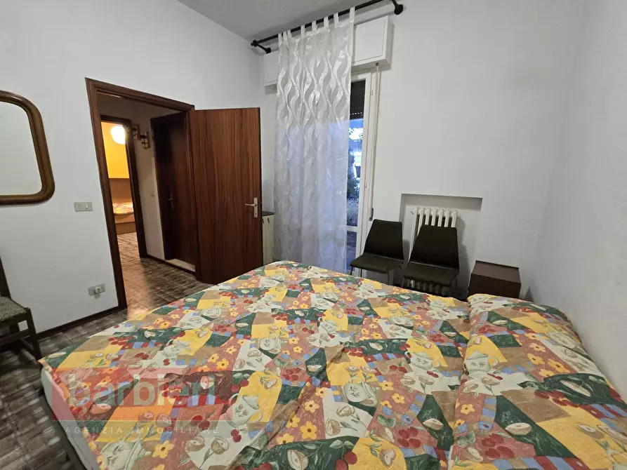 Immagine 17 di Appartamento in vendita  in viale Diana 27 a Cervia