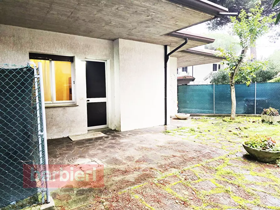 Immagine 4 di Appartamento in vendita  in viale Diana 27 a Cervia