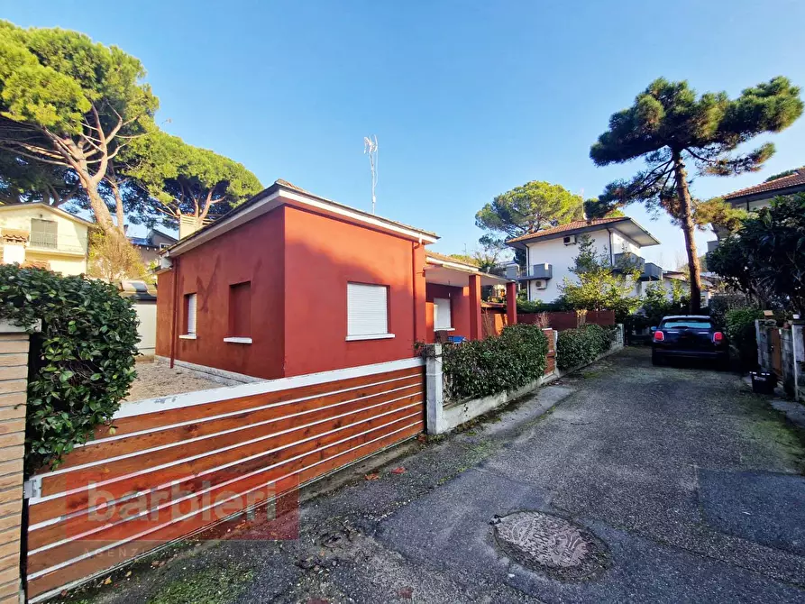 Immagine 3 di Villa in vendita  in Via Pergolesi 3 a Cervia