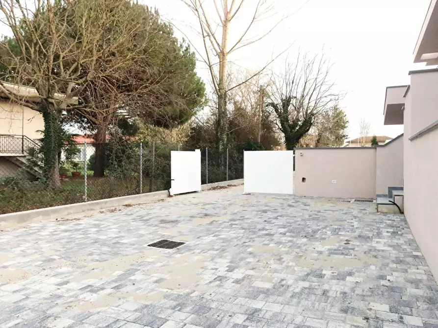 Immagine 5 di Casa indipendente in vendita  in Milazzo a Cervia