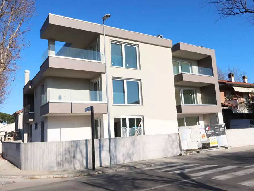 Immagine 2 di Appartamento in vendita  in Alfredo Oriani a Cervia