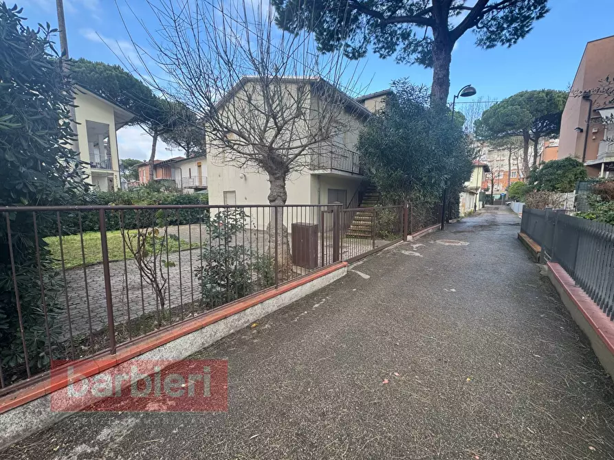 Immagine 27 di Villa in vendita  in Vialetto Caruso 2 a Cervia