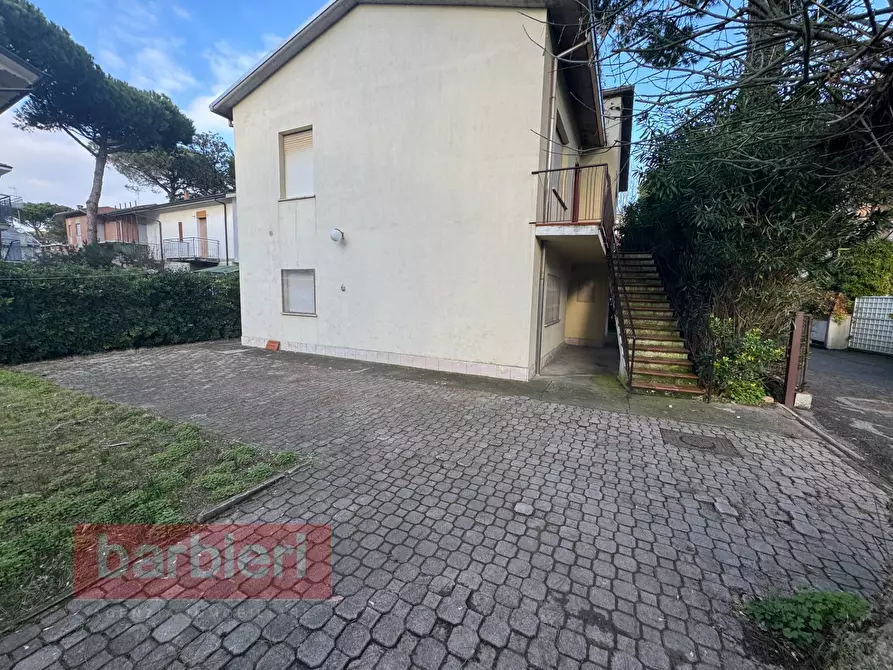 Immagine 31 di Villa in vendita  in Vialetto Caruso 2 a Cervia