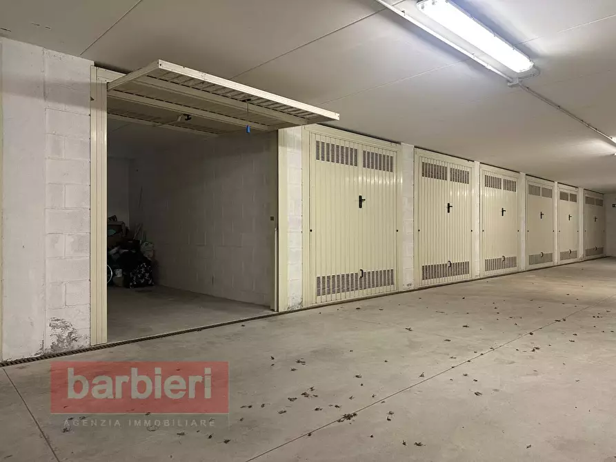 Immagine 24 di Appartamento in vendita  in Piazza Fiumi Uniti 3A a Cervia