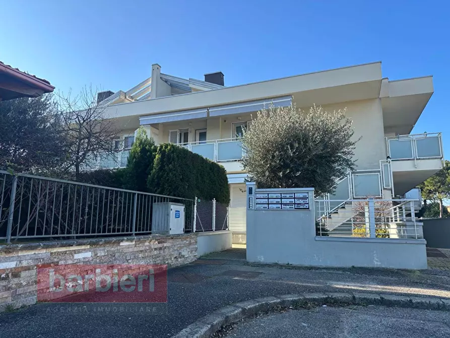 Immagine 2 di Appartamento in vendita  in Piazza Fiumi Uniti 3A a Cervia