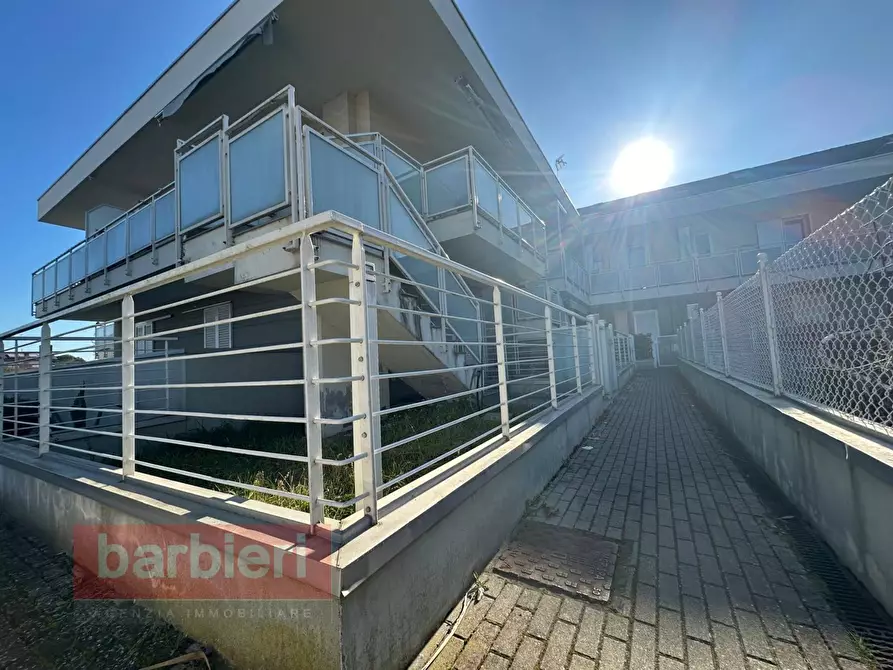 Immagine 3 di Appartamento in vendita  in Piazza Fiumi Uniti 3A a Cervia