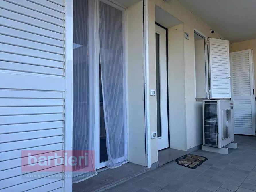 Immagine 5 di Appartamento in vendita  in Piazza Fiumi Uniti 3A a Cervia
