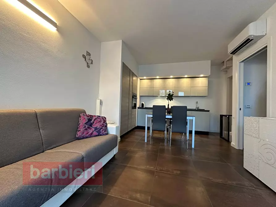 Immagine 6 di Appartamento in vendita  in Piazza Fiumi Uniti 3A a Cervia