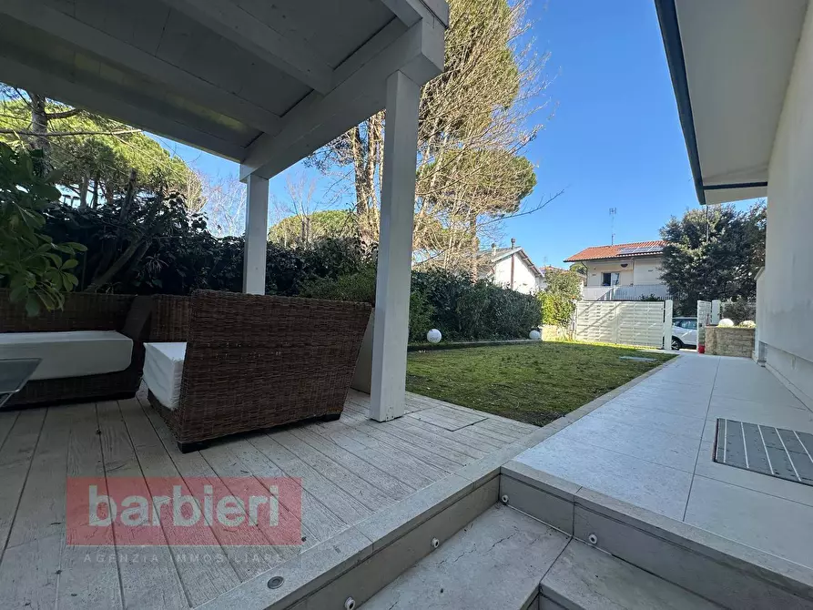 Immagine 2 di Villa in affitto  in via cellini 9 a Cervia