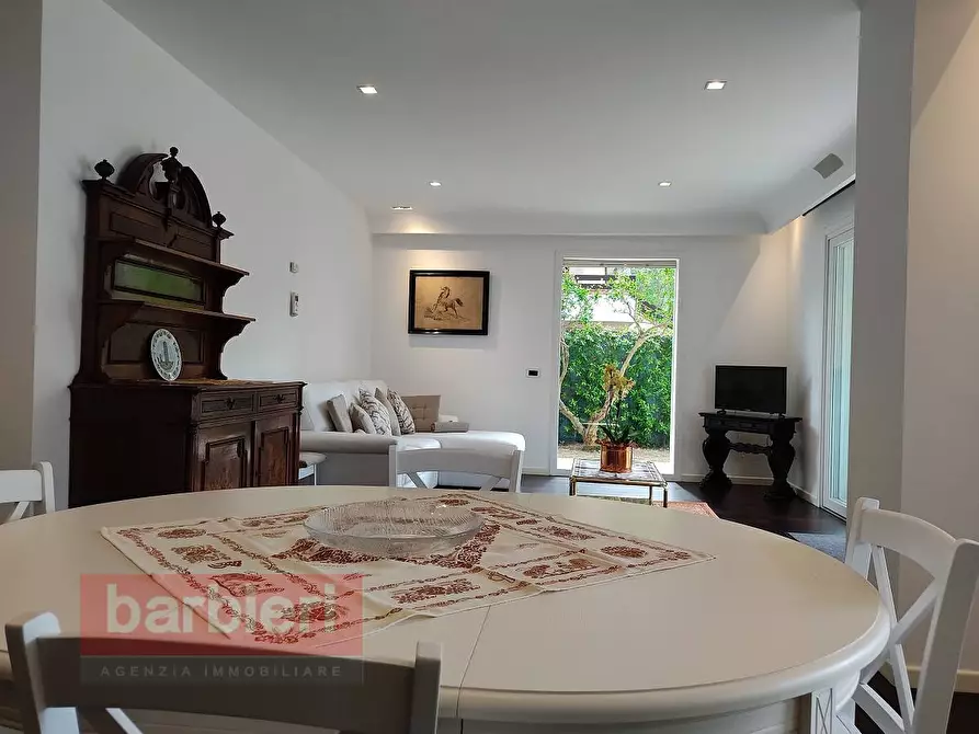 Immagine 2 di Villa in affitto  in viale ariosto 13 a Cervia