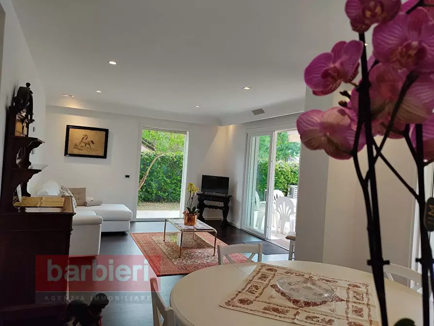 Immagine 4 di Villa in affitto  in viale ariosto 13 a Cervia