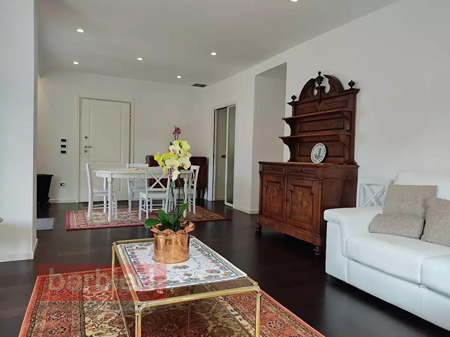 Immagine 6 di Villa in affitto  in viale ariosto 13 a Cervia