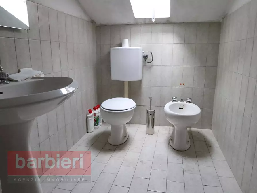 Immagine 28 di Appartamento in vendita  in Viale dei Mille 18 a Cervia