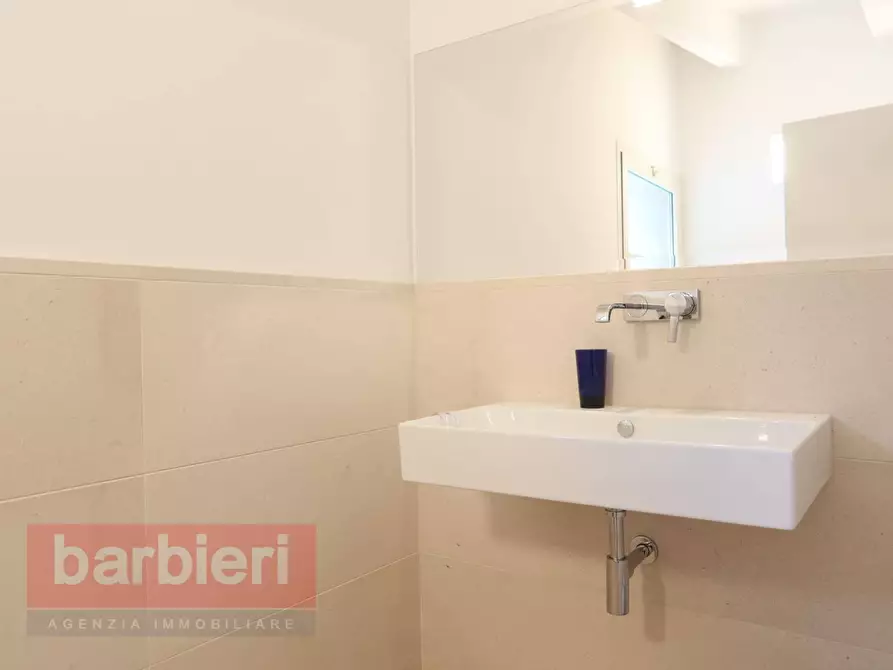 Immagine 32 di Casa semindipendente in affitto  in viale due giugno 103 a Cervia