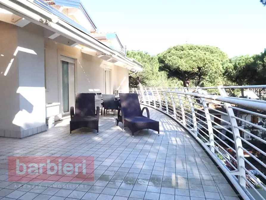 Immagine 25 di Appartamento in vendita  in Via Leopardi a Cervia