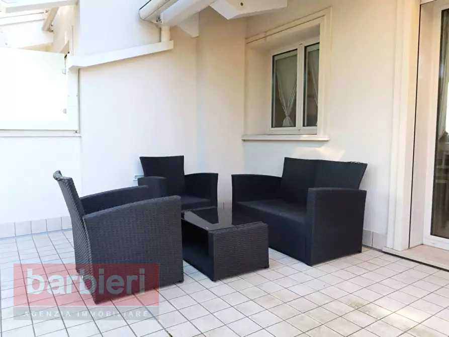 Immagine 24 di Appartamento in vendita  in Via Leopardi a Cervia