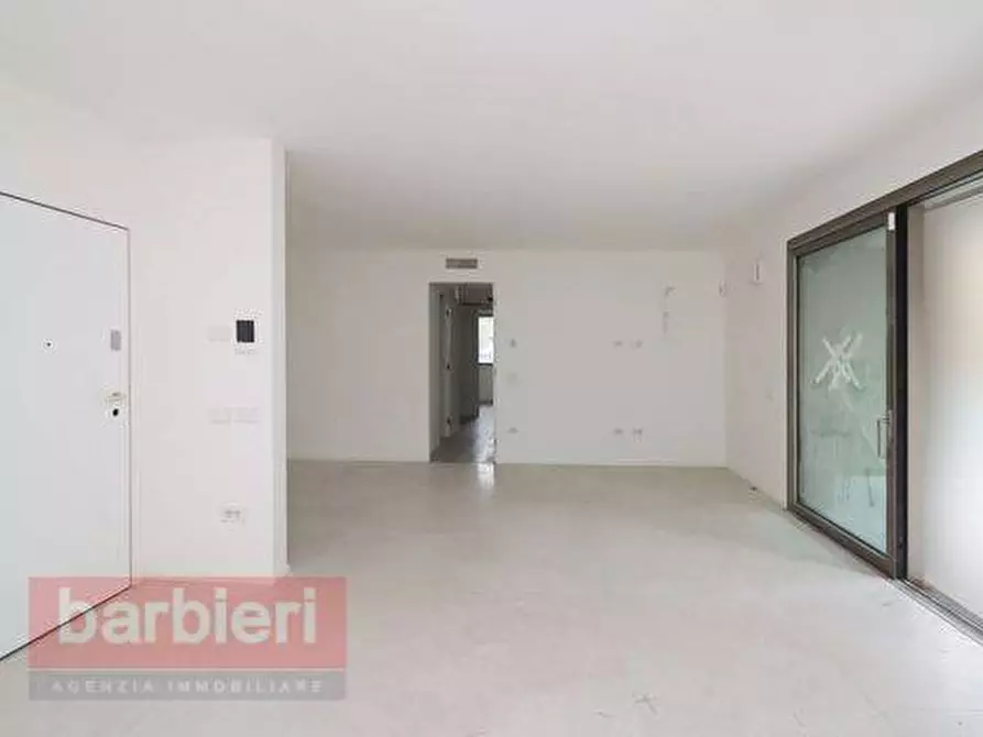 Immagine 5 di Appartamento in vendita  in Tiziano 14 a Cervia