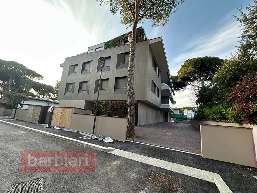 Immagine 2 di Appartamento in vendita  in Via Tiziano 14 a Cervia