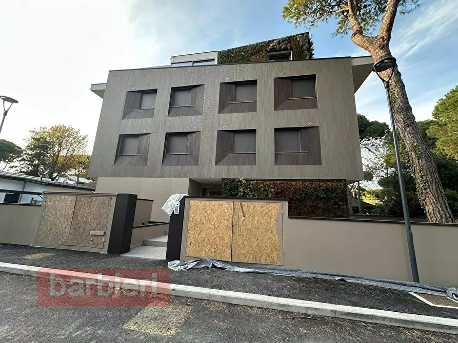 Immagine 2 di Appartamento in vendita  in Via Tiziano 14 a Cervia