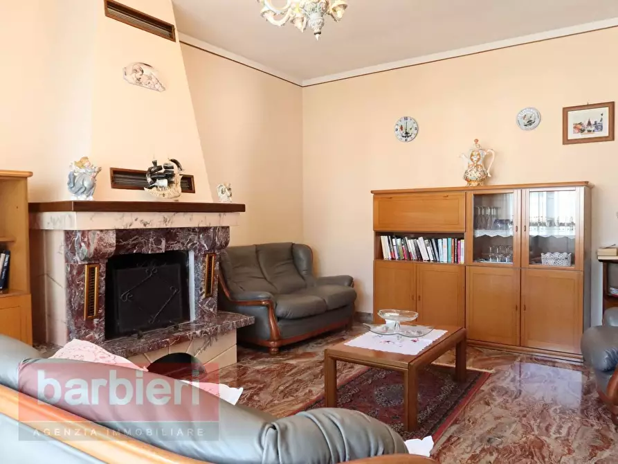 Immagine 5 di Villa in vendita  in via Nemi 5 a Cervia