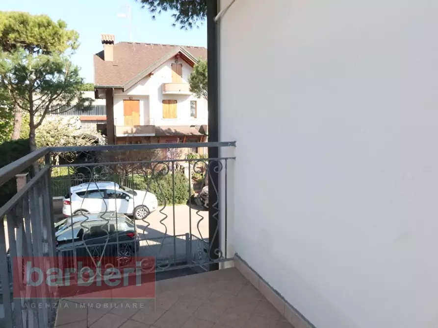 Immagine 25 di Villa in vendita  in via Nemi 5 a Cervia