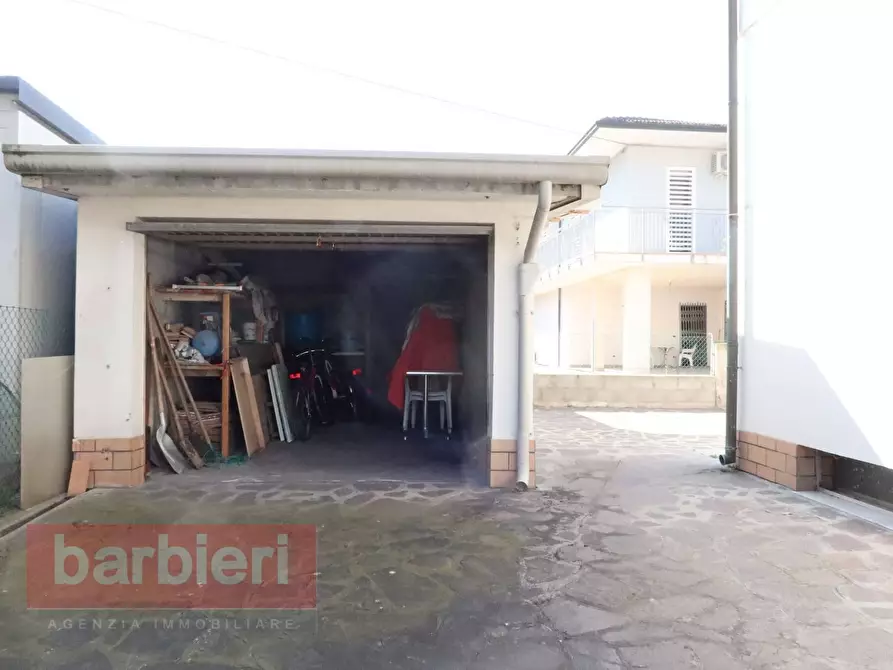 Immagine 33 di Villa in vendita  in via Nemi 5 a Cervia