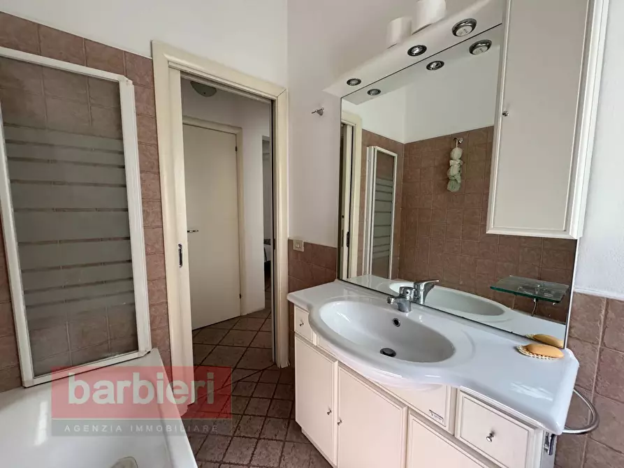 Immagine 21 di Appartamento in vendita  in Via Paisiello 2 a Cervia