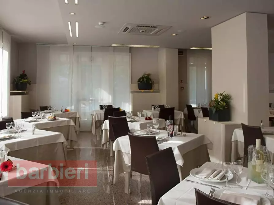 Immagine 7 di Albergo/B&B/Residence in vendita  in viale dei mille 64 a Cervia