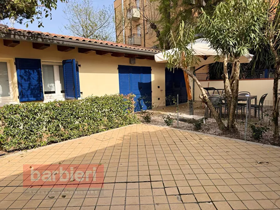 Immagine 4 di Appartamento in vendita  in via Nazzario Sauro 132 a Cervia