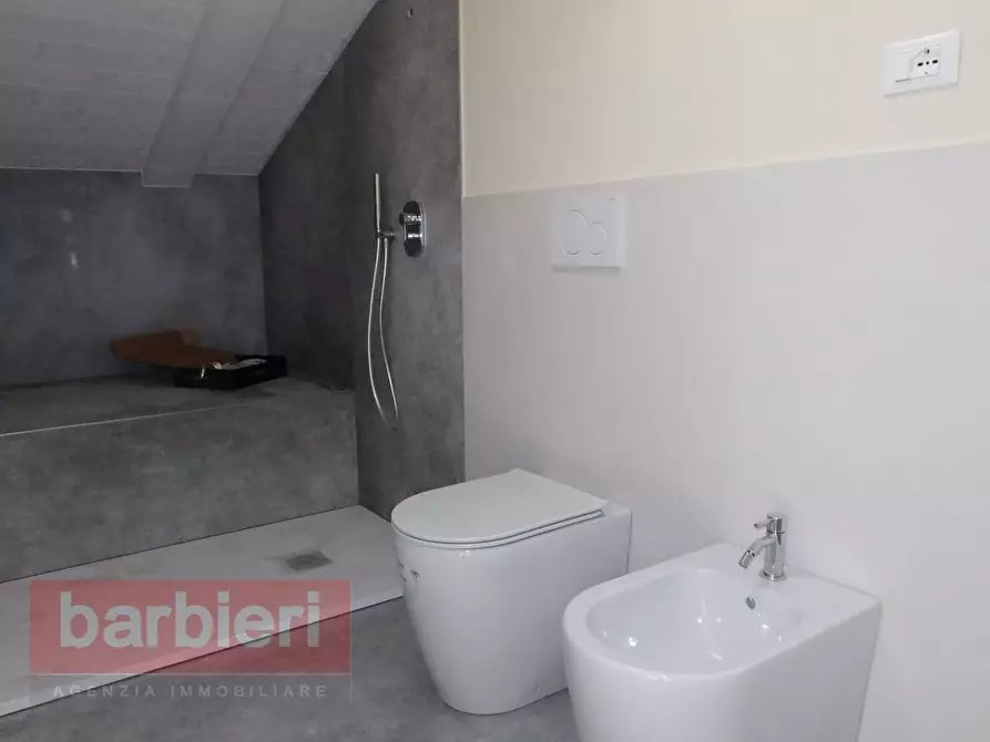 Immagine 22 di Appartamento in vendita  in viale belfiore 1 a Cervia