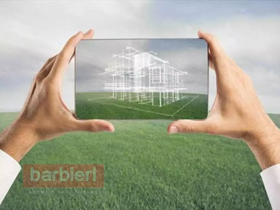 Immagine 1 di Terreno residenziale in vendita  in Bartolomeo Vanzetti 1 a Cervia