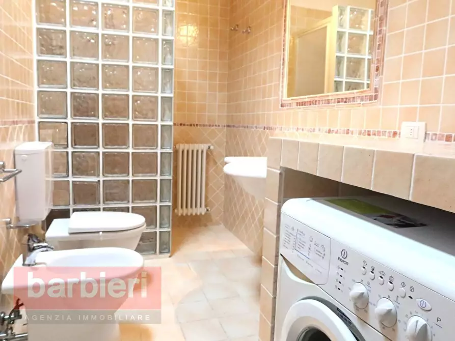 Immagine 21 di Appartamento in vendita  in Giovenale 3 a Cervia