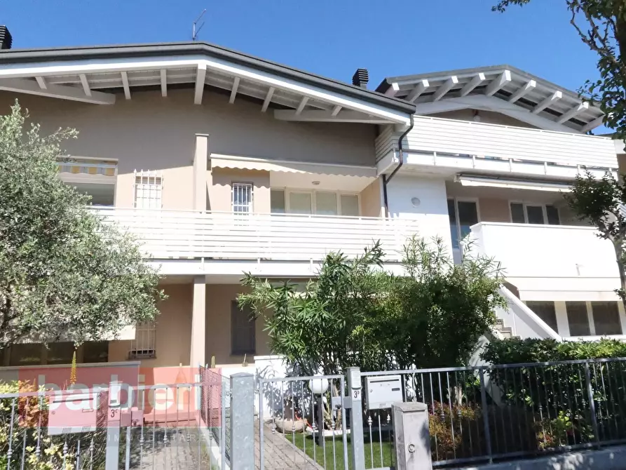 Immagine 2 di Appartamento in vendita  in Giovenale 3 a Cervia