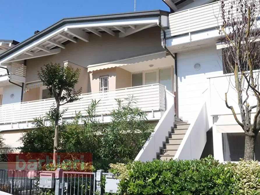 Immagine 1 di Appartamento in vendita  in Giovenale 3 a Cervia