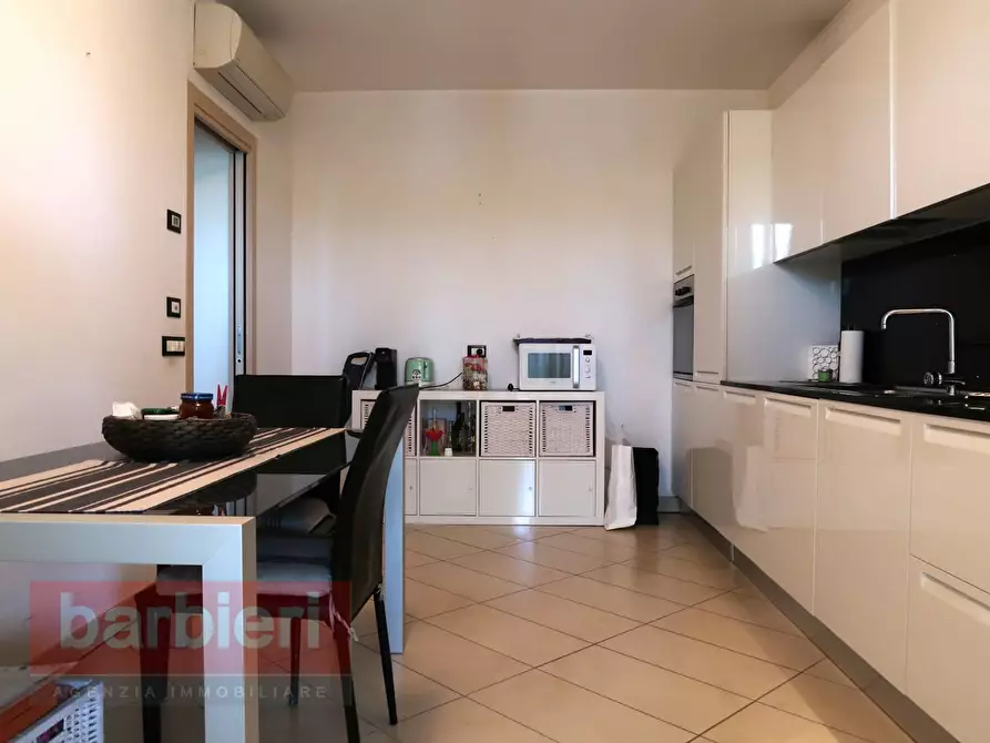 Immagine 15 di Appartamento in vendita  in Piazza 25 Aprile 9 a Cervia