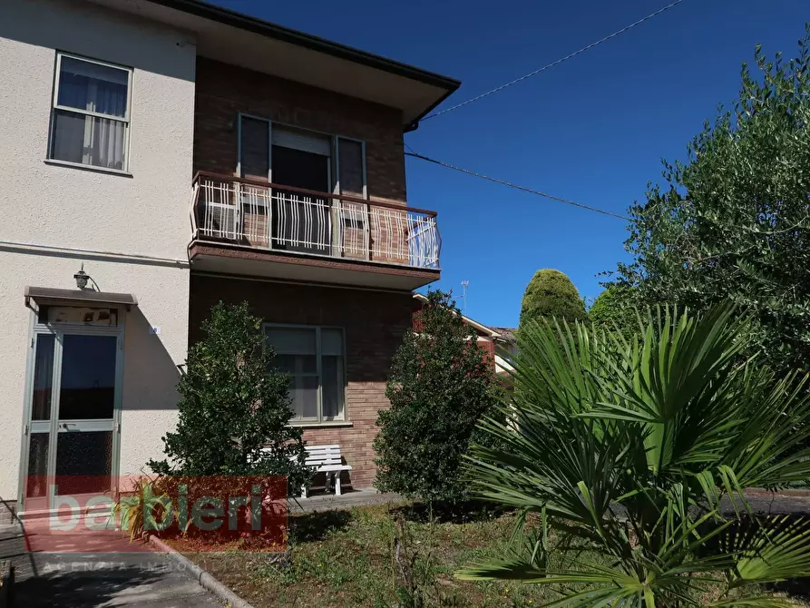 Immagine 2 di Casa semindipendente in vendita  in via 25 aprile 1945 8 a Ravenna
