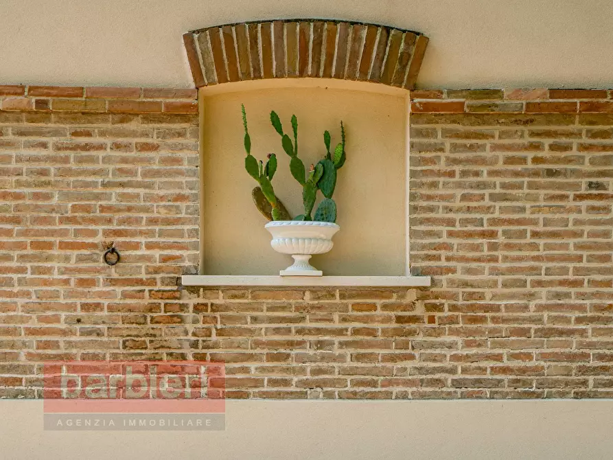 Immagine 9 di Villa in vendita  in Via Faentina 138 a Ravenna