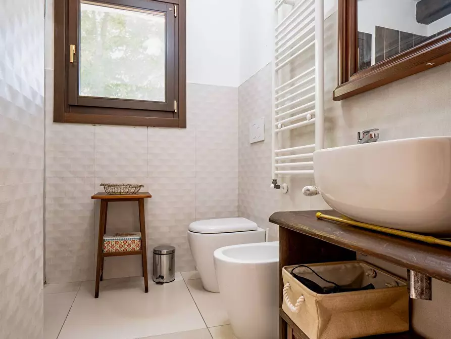 Immagine 56 di Villa in vendita  in Via Faentina 138 a Ravenna