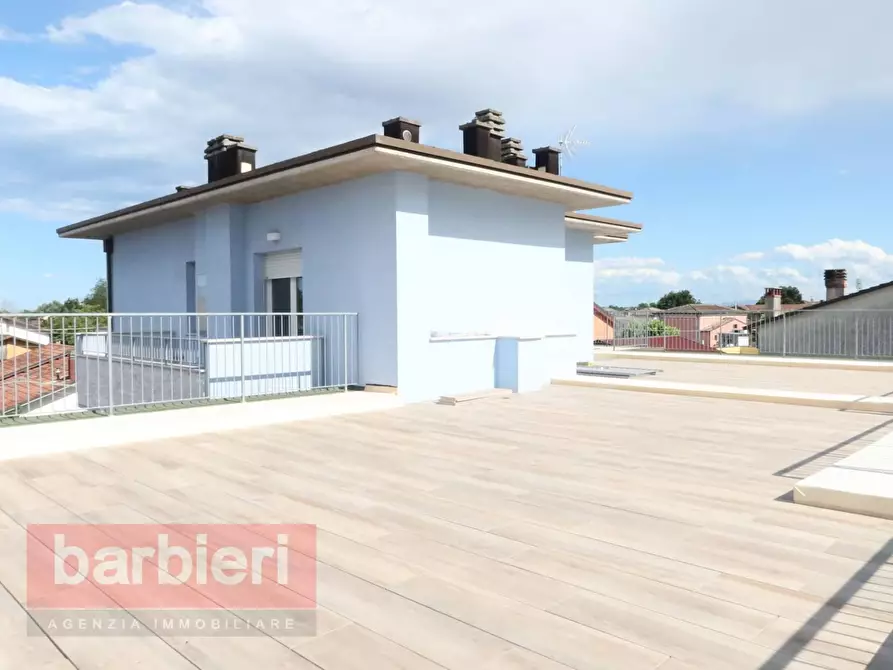 Immagine 23 di Appartamento in vendita  in Via Goito 5 a Ravenna