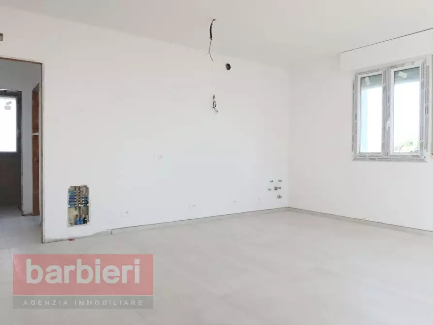 Immagine 11 di Appartamento in vendita  in Via Goito 5 a Ravenna