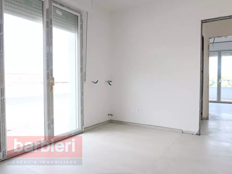 Immagine 9 di Appartamento in vendita  in Via Goito 5 a Ravenna