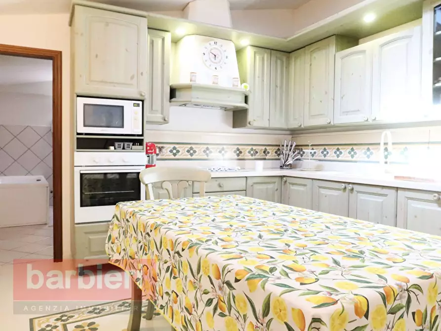 Immagine 18 di Villa in vendita  in VIA PRIMO TARGHINI 4101 a Cesena