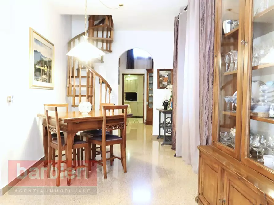 Immagine 5 di Villa in vendita  in VIA PRIMO TARGHINI 4101 a Cesena