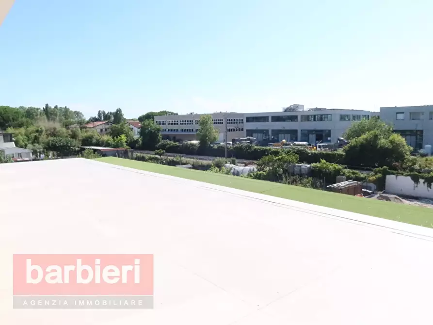 Immagine 11 di Appartamento in vendita  in Caduti per la Libertà a Cervia